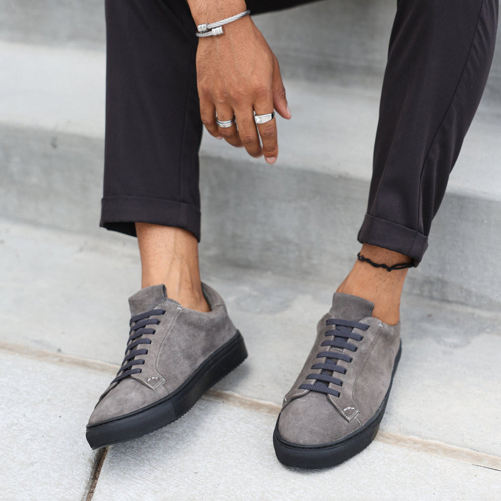 36's Laceless Low Top